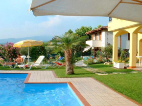 Alluring Holiday home in Lazise with Swimming Pool